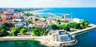 Cât trebuie să câștigi ca să nu fii sărac în România: diferențe mari între orașe